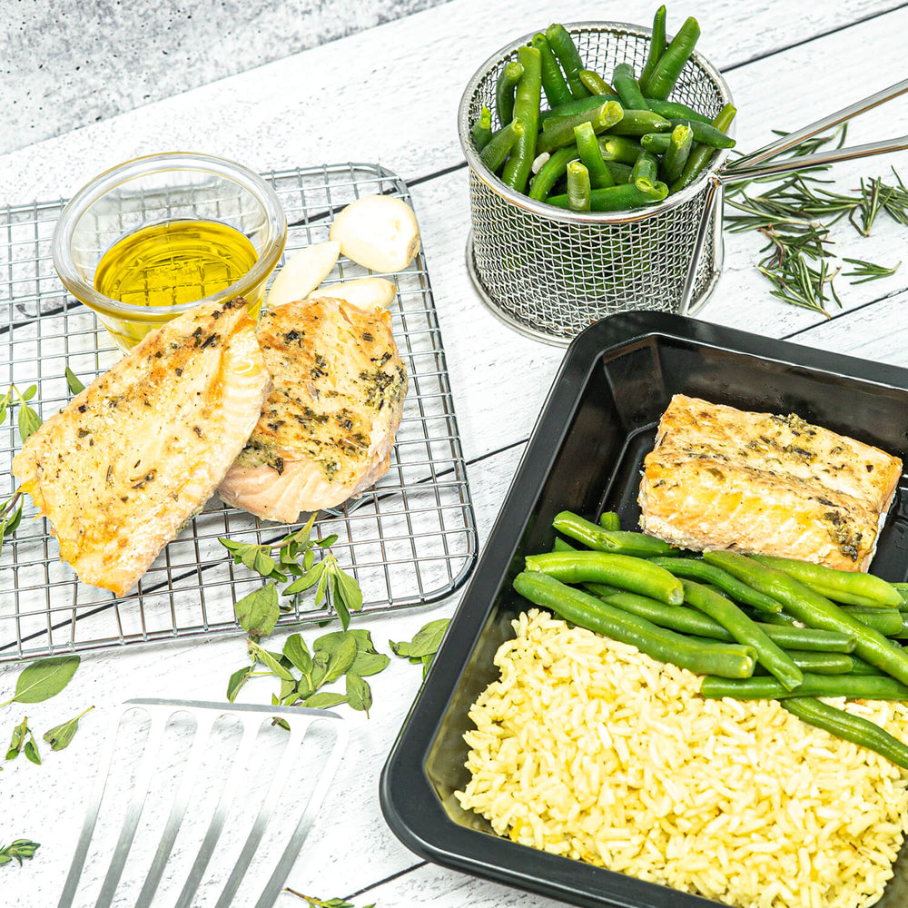 
            
                Load image into Gallery viewer, Salmon, Saffron Rice &amp;amp; Green Beans
            
        